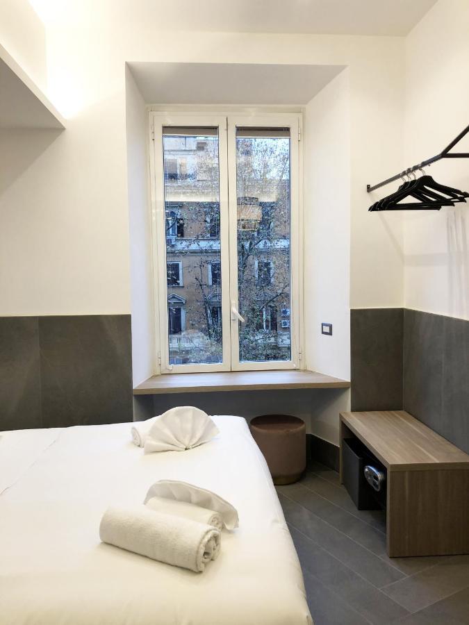 Ottaviano Smart Rooms Roma Exterior foto